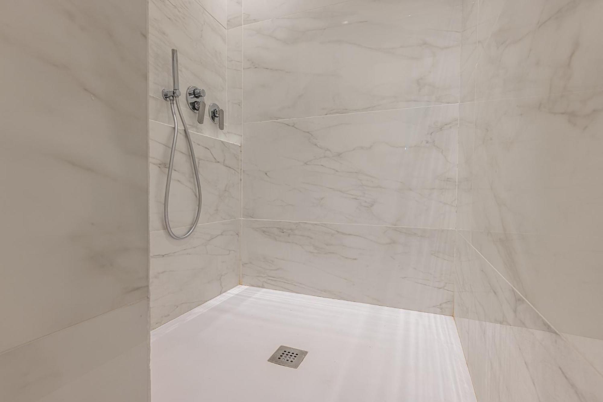 Sant'Andrea Charme Apartments Milan Exterior photo