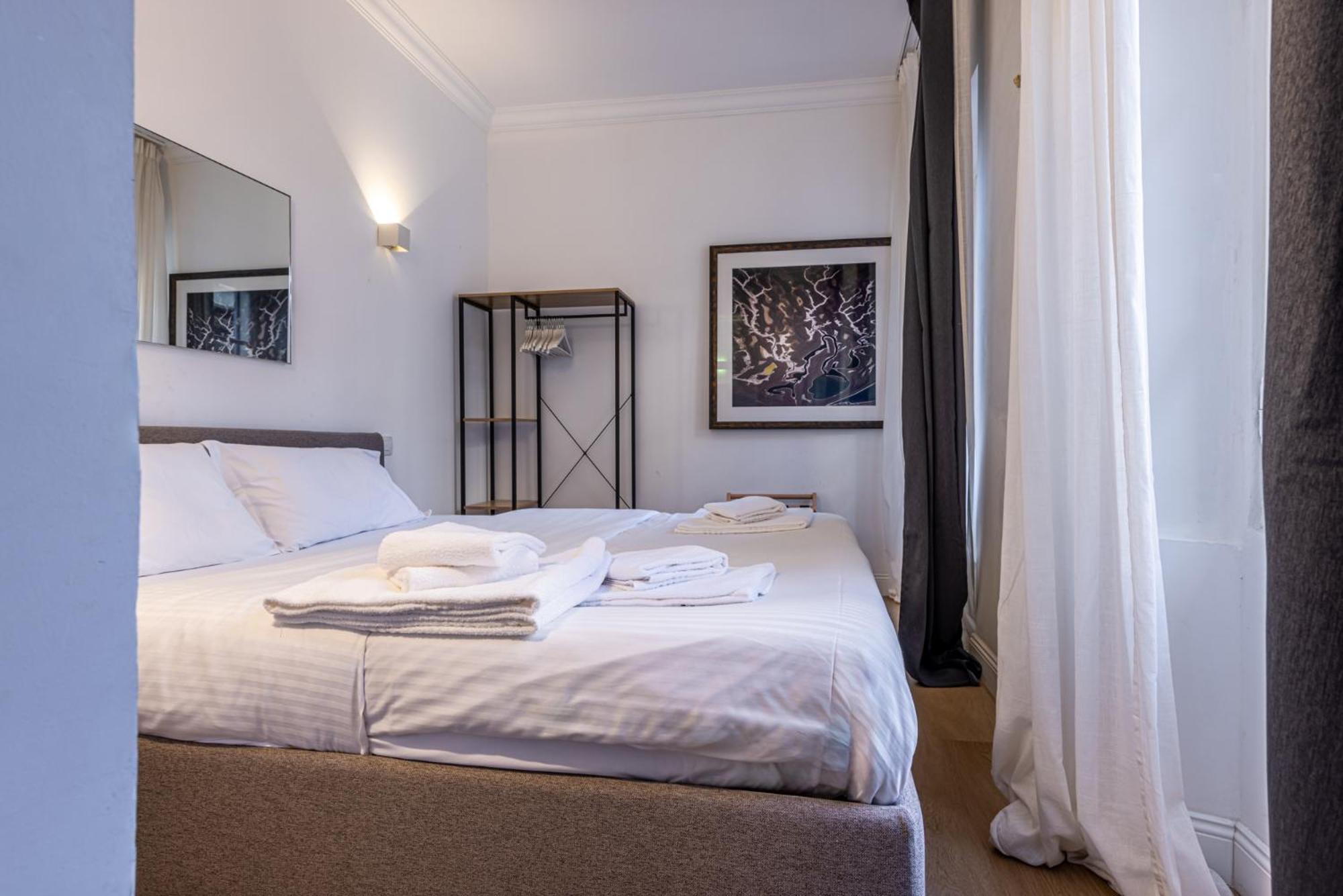 Sant'Andrea Charme Apartments Milan Exterior photo