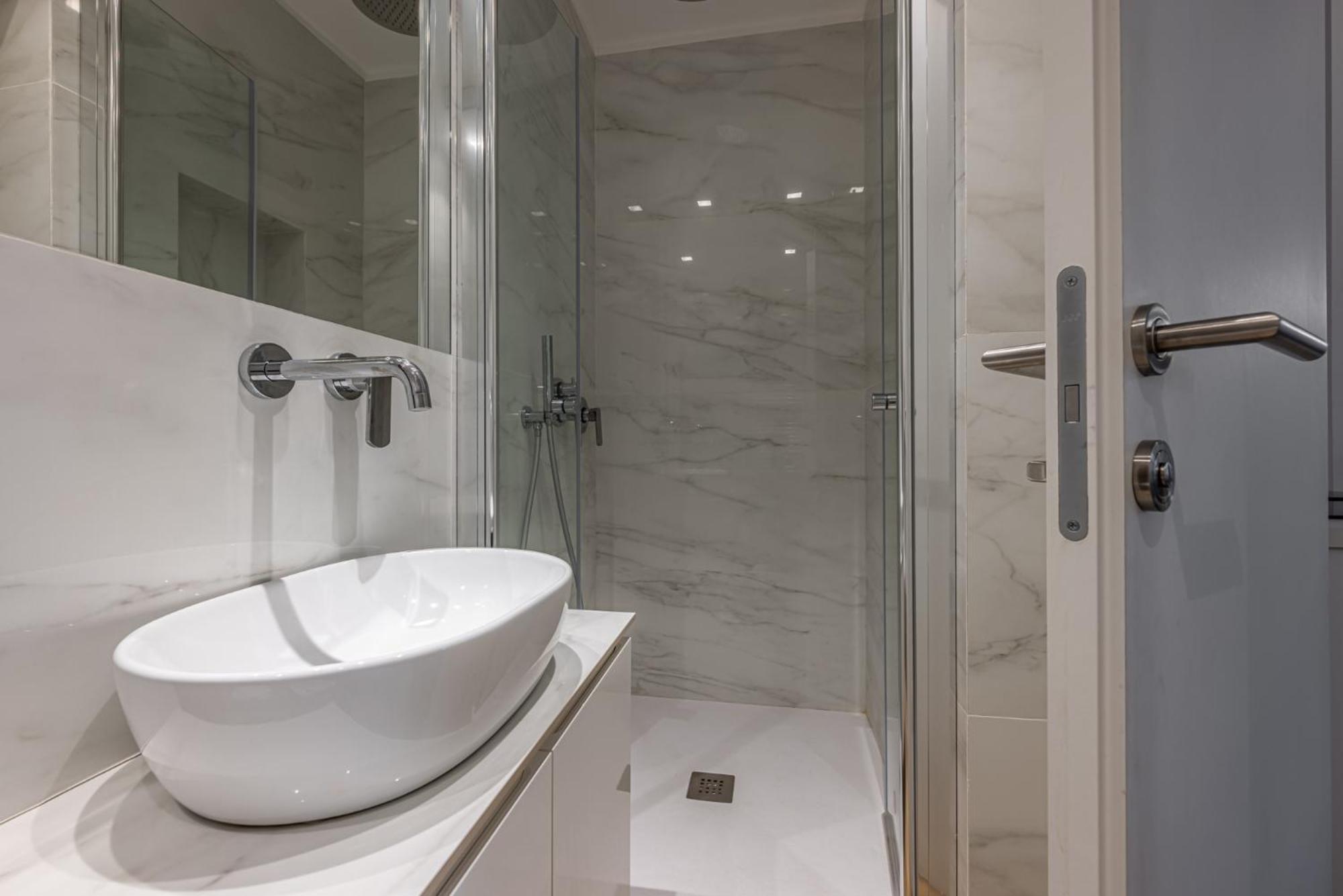 Sant'Andrea Charme Apartments Milan Exterior photo
