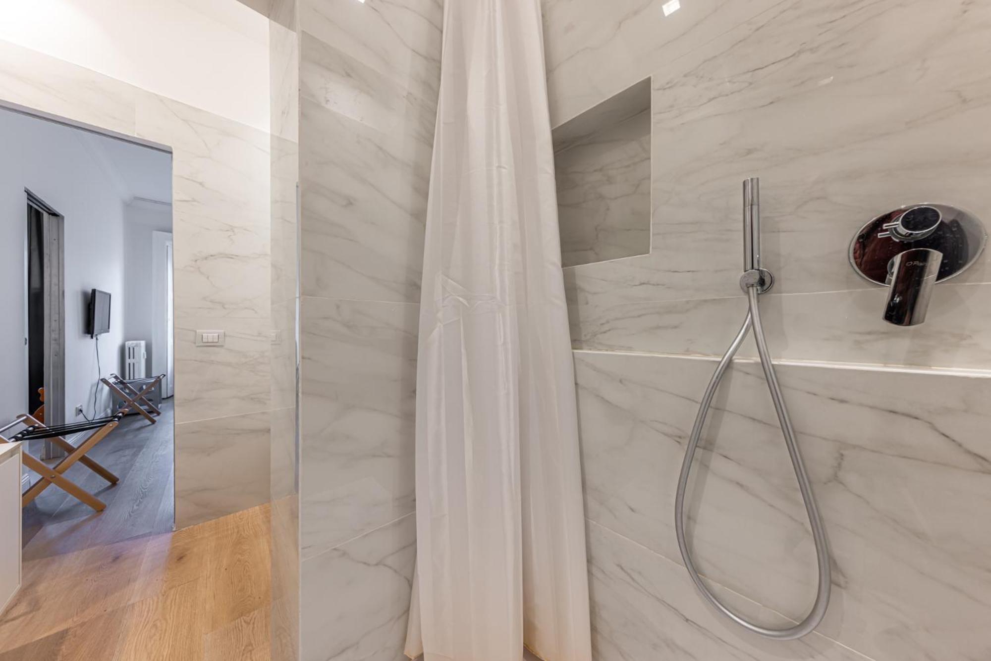 Sant'Andrea Charme Apartments Milan Exterior photo
