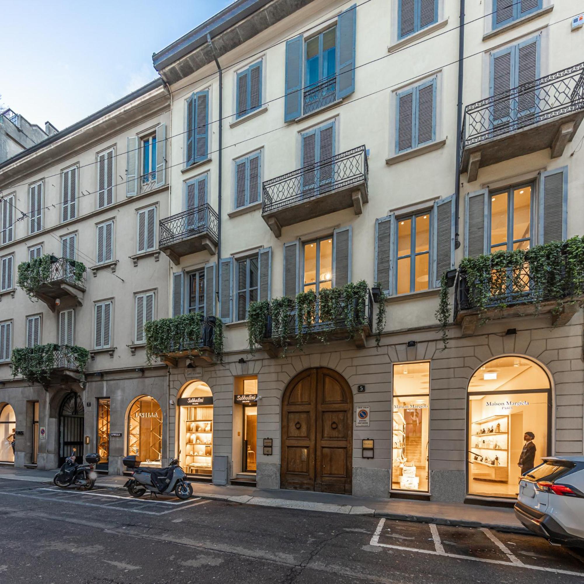 Sant'Andrea Charme Apartments Milan Exterior photo