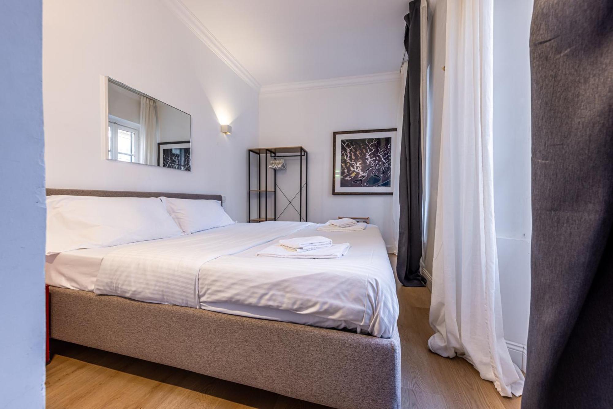 Sant'Andrea Charme Apartments Milan Exterior photo